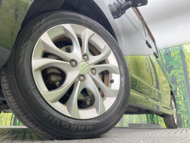 �y�����A���~�z�C�[���z�O�ςɃ}�b�`���������A���~�z�C�[���𑕒����Ă���܂��B�e��ЊO�A���~�z�C�[����A�X�^�b�h���X�^�C�����戵�����Ă���܂��B���񂲑��k����������