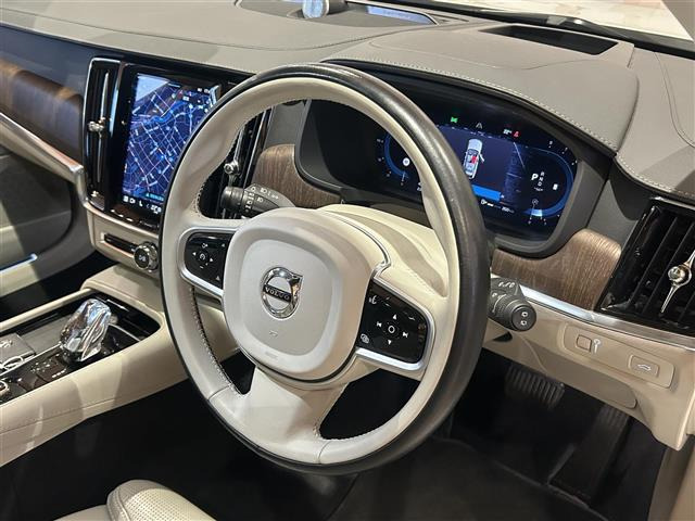 V90B6 AWD インスクリプション 4WD
