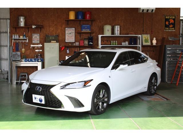 ES300h Fスポーツ