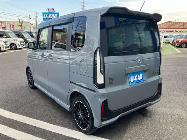 ���׈䎩���ԃO���[�v7�X�܁����݌�300���y�����Ԃ���O�ԁA�����ăg���b�N�܂ŉ��ł��戵���Ă���܂��􃌃��^�J�[��ό��o�X��