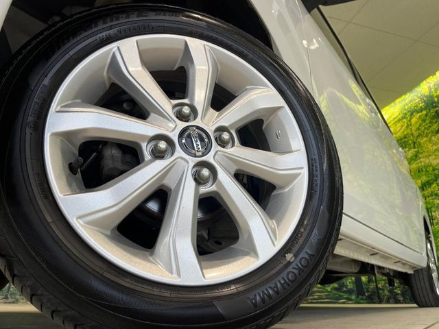�y����14�C���`�A���~�z�C�[���z�O�ςɃ}�b�`���������A���~�z�C�[���𑕒����Ă���܂��B�e��ЊO�A���~�z�C�[����A�X�^�b�h���X�^�C�����戵�����Ă���܂��B���񂲑��k����������