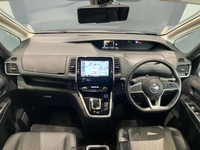 セレナ1.2 e-POWER ハイウェイスター