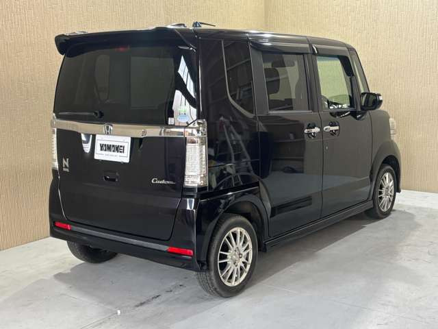 N-BOXカスタムG Lパッケージ 4WD