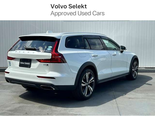 V60クロスカントリーT5 AWD プロ 4WD
