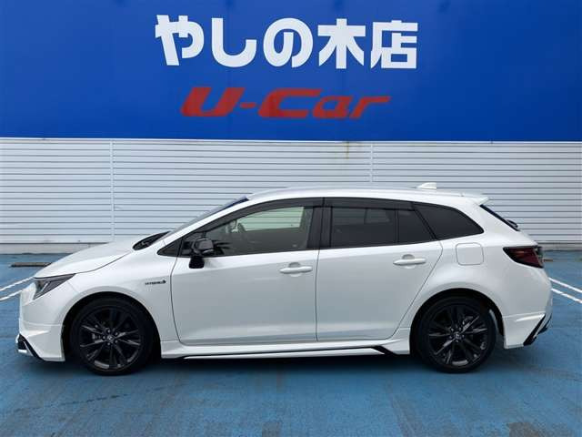 カローラツーリング1.8 ハイブリッド W×B