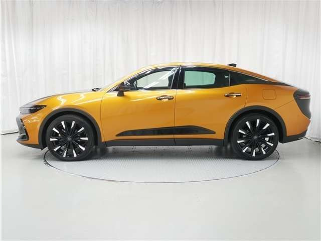 クラウンクロスオーバー2.4 RS アドバンスト E-Four advanced 4WD