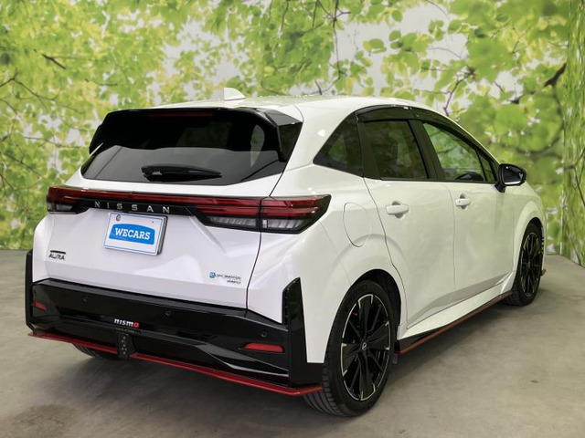 ノートオーラ1.2 NISMO チューンド e-POWER 4WD