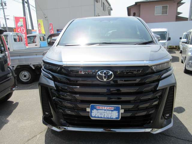 ヴェルファイアハイブリッド 2.5 Z プレミア E-Four 4WD