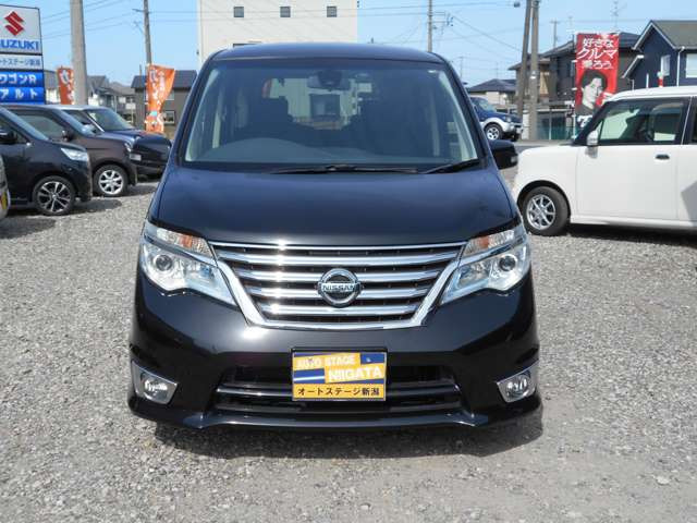 セレナ2.0 ハイウェイスター S-HYBRID