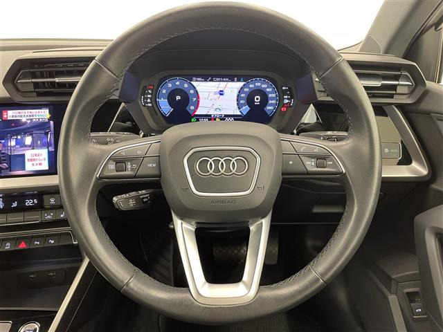 A3セダン30 TFSI アドバンスド