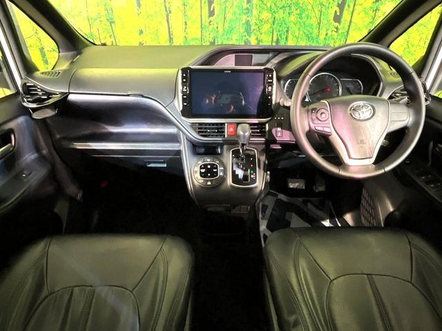 ヴォクシー2.0 ZS