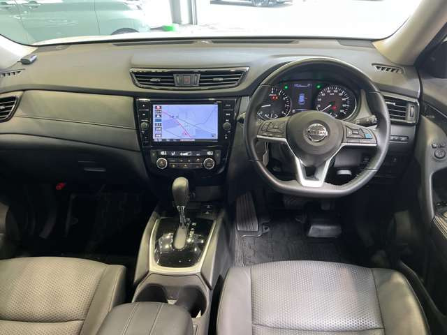 エクストレイル2.0 20Xi 4WD