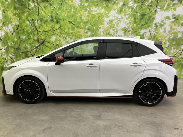 ノートオーラ1.2 NISMO チューンド e-POWER 4WD
