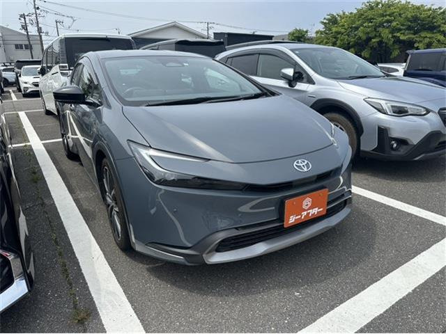 プリウス2.0 G E-Four 4WD
