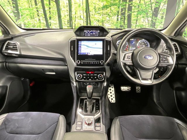 フォレスター1.8 スポーツ 4WD