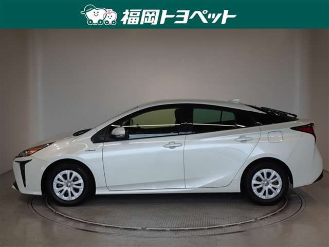 プリウス1.8 S