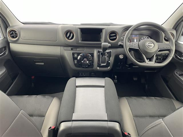 キャラバン2.4 グランドプレミアム GX ロング ディーゼル 4WD