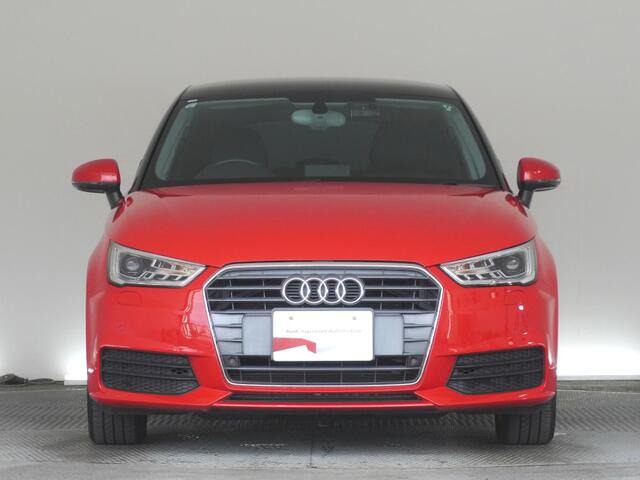 A1スポーツバック1.0 TFSI