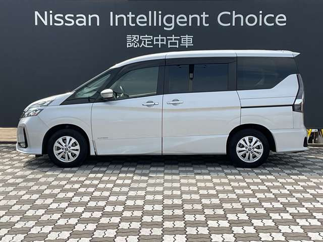セレナ2.0 ハイウェイスターV 4WD