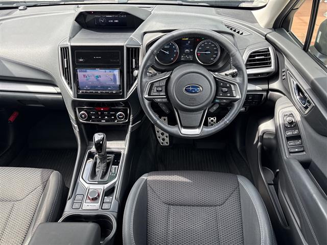 フォレスター2.0 アドバンス 4WD