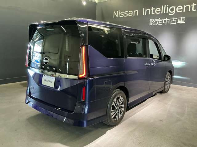 セレナ2.0 ハイウェイスターV
