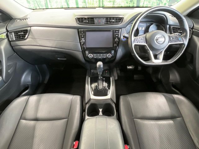 エクストレイル2.0 20Xi
