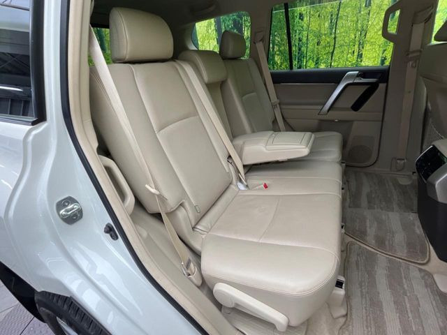 3��ڃV�[�g�͂�������ԗǍD����l�ł��������ƍ����Ē����܂��̂ŁA��l���ł̂��o���������N���N�ł��􂲉Ƒ��ŁA�C�̒m�ꂽ���ԂŁA�h���C�u�ɍs���̂��y���݂ł��ˁ�