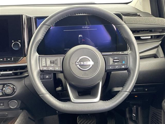 ノートオーラ1.2 G レザーエディション