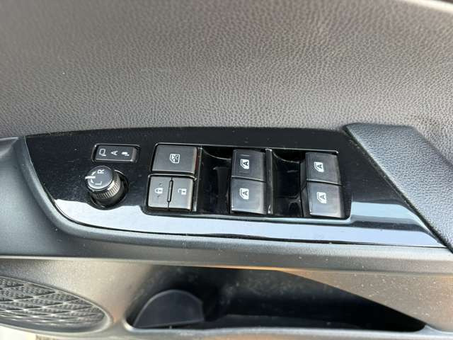 �I�[�f�B�I��t���ё����A��!�ڂ����͔̔��X���������������������̑��i�r/ETC/�h�����R��t�E�^�C�������Ȃǂ����C�y�ɂ����k����������