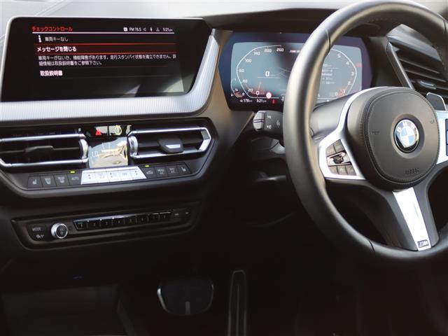 2シリーズグランクーペM235i xドライブ 4WD