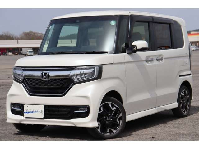 N-BOXカスタムG L ターボ ホンダセンシング 4WD