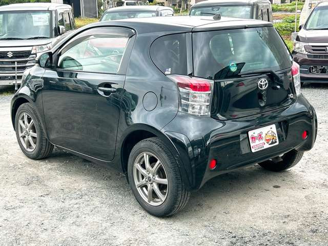 当店では軽自動車から普通車まで幅広くオールメーカーの車種・色・グレードを豊富に揃えております。