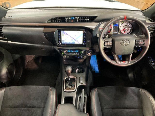 ハイラックス2.4 Z GRスポーツ ディーゼル 4WD