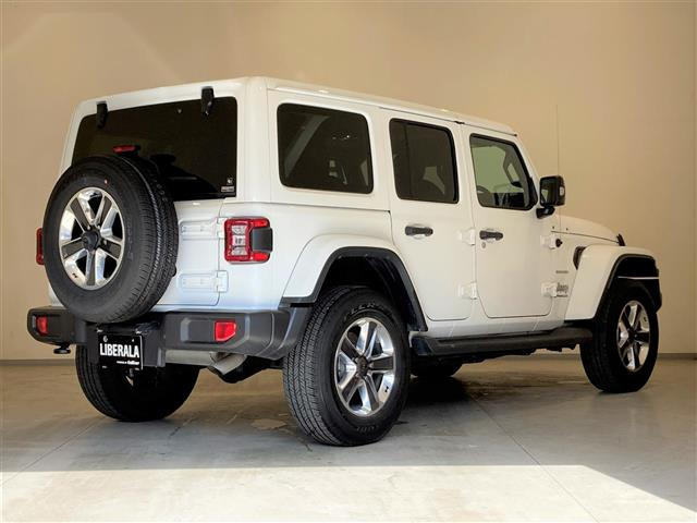 ラングラーアンリミテッド サハラ 4WD