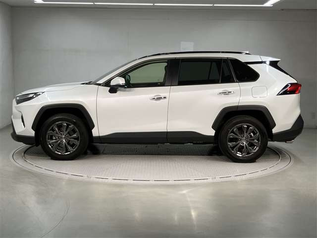 RAV42.5 ハイブリッド G E-Four 4WD