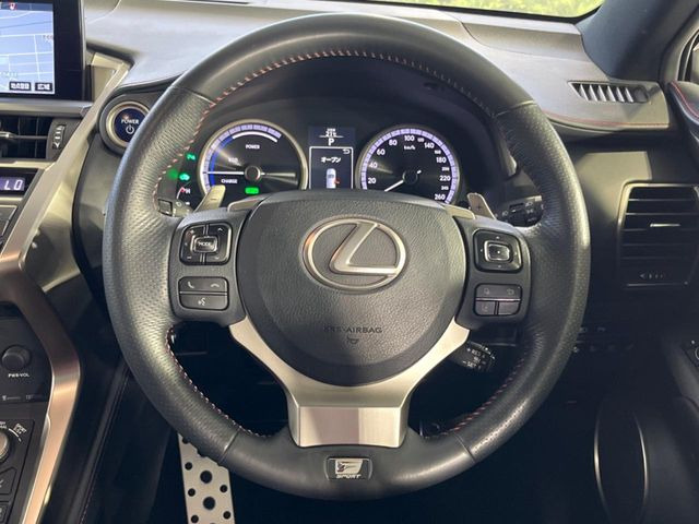 �y�X�e�A�����O�X�C�b�`�z�^�]���A�O������ڐ������炷���ƂȂ��A�I�[�f�B�I���̑��삪�\�ȕ֗��@�\!���S&���K�ȃh���C�u�����o���Ă���܂���