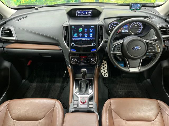 フォレスター2.0 アドバンス 4WD