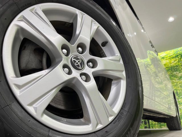 �y���������C���`�A���~�z�C�[���z�O�ςɃ}�b�`���������A���~�z�C�[���𑕒����Ă���܂��B�e��ЊO�A���~�z�C�[����A�X�^�b�h���X�^�C�����戵�����Ă���܂��B���񂲑��k����������