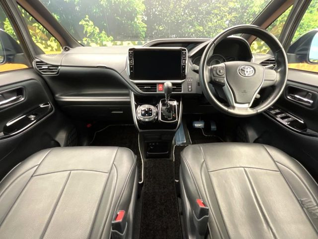 ヴォクシー2.0 ZS 煌