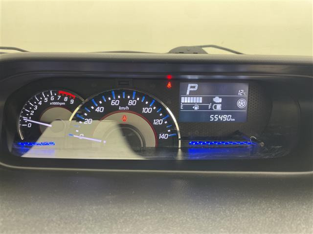 ワゴンRスティングレーハイブリッド(HYBRID) X 4WD
