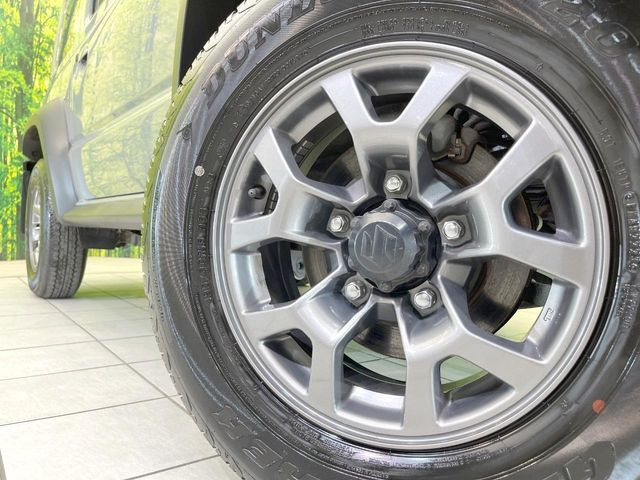 �y����15�C���`�A���~�z�C�[���z�O�ςɃ}�b�`���������A���~�z�C�[���𑕒����Ă���܂��B�e��ЊO�A���~�z�C�[����A�X�^�b�h���X�^�C�����戵�����Ă���܂��B���񂲑��k����������