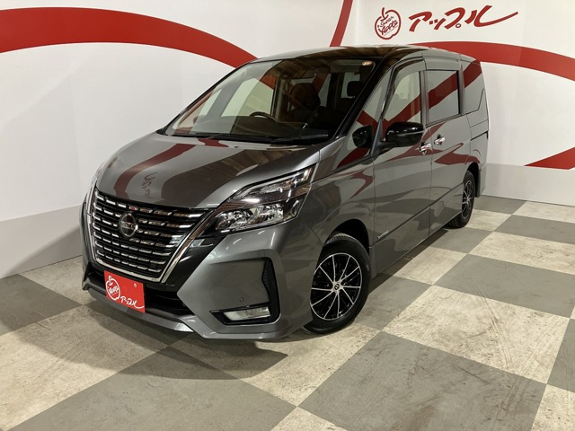 セレナ2.0 ハイウェイスター 4WD