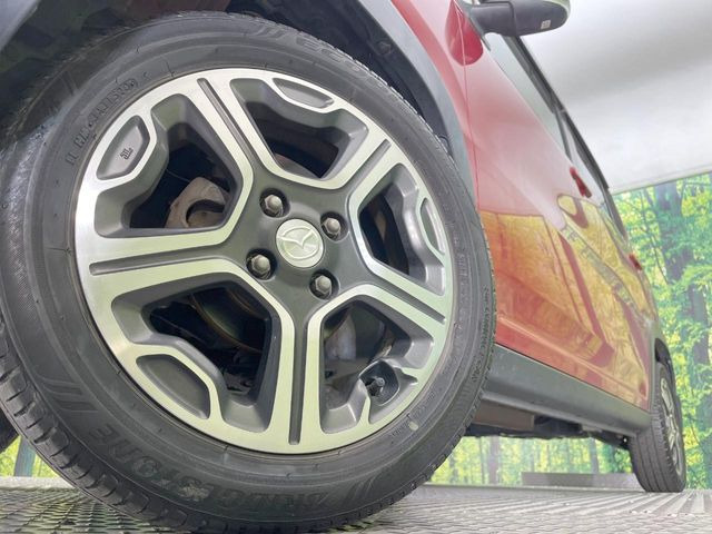 �y�����A���~�z�C�[���z�O�ςɃ}�b�`���������A���~�z�C�[���𑕒����Ă���܂��B�e��ЊO�A���~�z�C�[����A�X�^�b�h���X�^�C�����戵�����Ă���܂��B���񂲑��k����������
