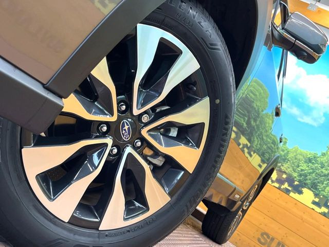 �y����16�C���`�A���~�z�C�[���z�O�ςɃ}�b�`���������A���~�z�C�[���𑕒����Ă���܂��B�e��ЊO�A���~�z�C�[����A�X�^�b�h���X�^�C�����戵�����Ă���܂��B���񂲑��k����������