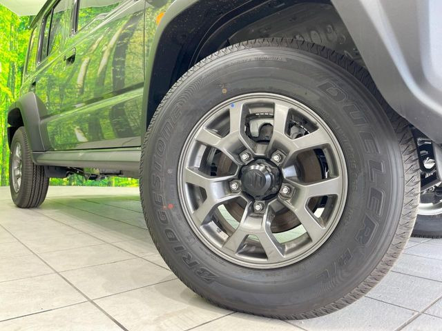 �y�����I�v�V����15�C���`�A���~�z�C�[���z�����I�v�V�����z�C�[���𑕒��B���s���\�̌���ɉ����A�O�ς����X�^�C���b�V���ɂȂ��Ă��܂��B