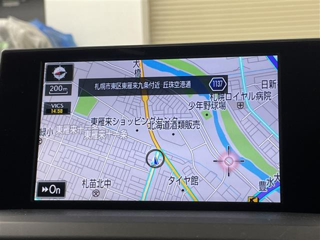 NX200t Fスポーツ 4WD