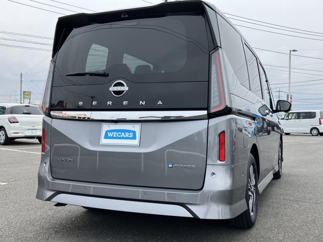セレナ1.4 e-POWER ルキシオン