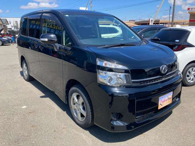 ヴォクシー2.0 X Lエディション 4WD