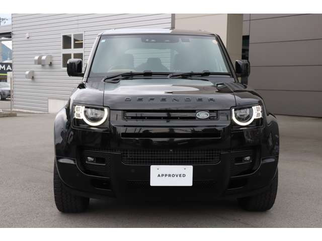 ディフェンダー110 X ダイナミック HSE 3.0L D300 ディーゼル 4WD
