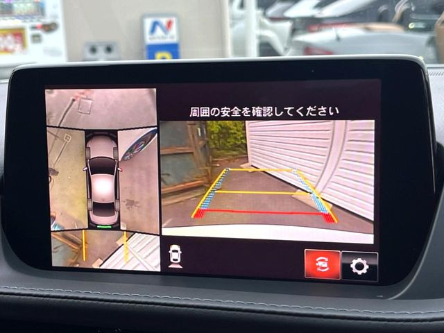 �y360&deg;�r���[���j�^�[�z��p�̃J�����ɂ��A�ォ�猩���낵���悤�Ȏ��_��360�x�N���}�̎��͂��m�F���邱�Ƃ��ł��܂������p�������m�F���₷���A�����ꏊ�ł̐؂�Ԃ��⒓�Ԃ��X���[�Y�ɍs���܂��B